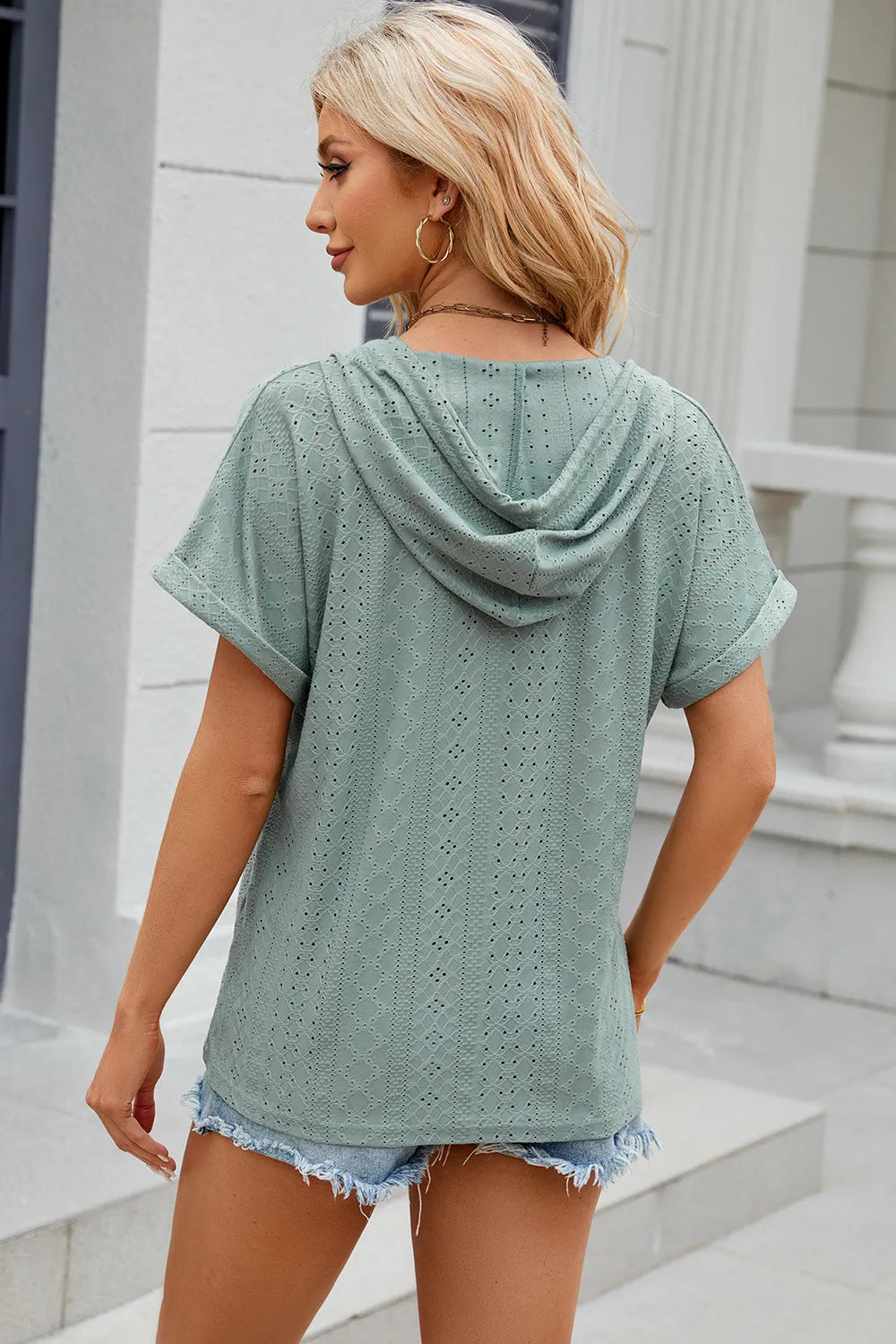 Solid color button hooded loose short sleeved T-shirt top for women