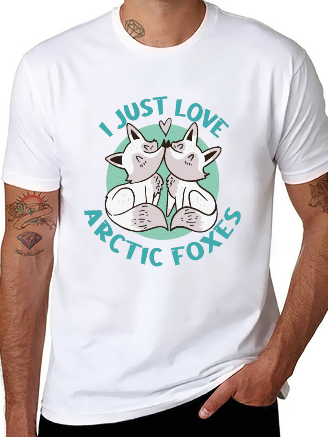 I Just Love Arctic Foxes Graphic T-Shirt